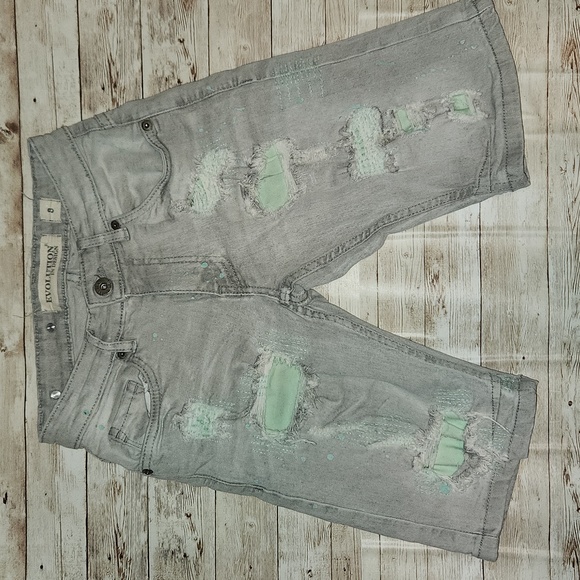 Evolution By Design Boys Shorts - Picture 2 of 9